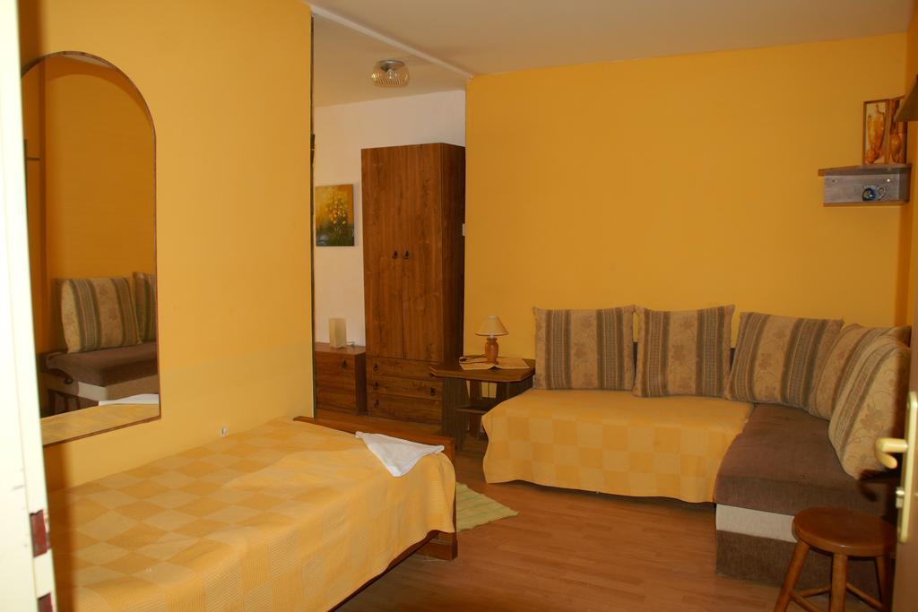 Western Penzion Ruzomberok Extérieur photo