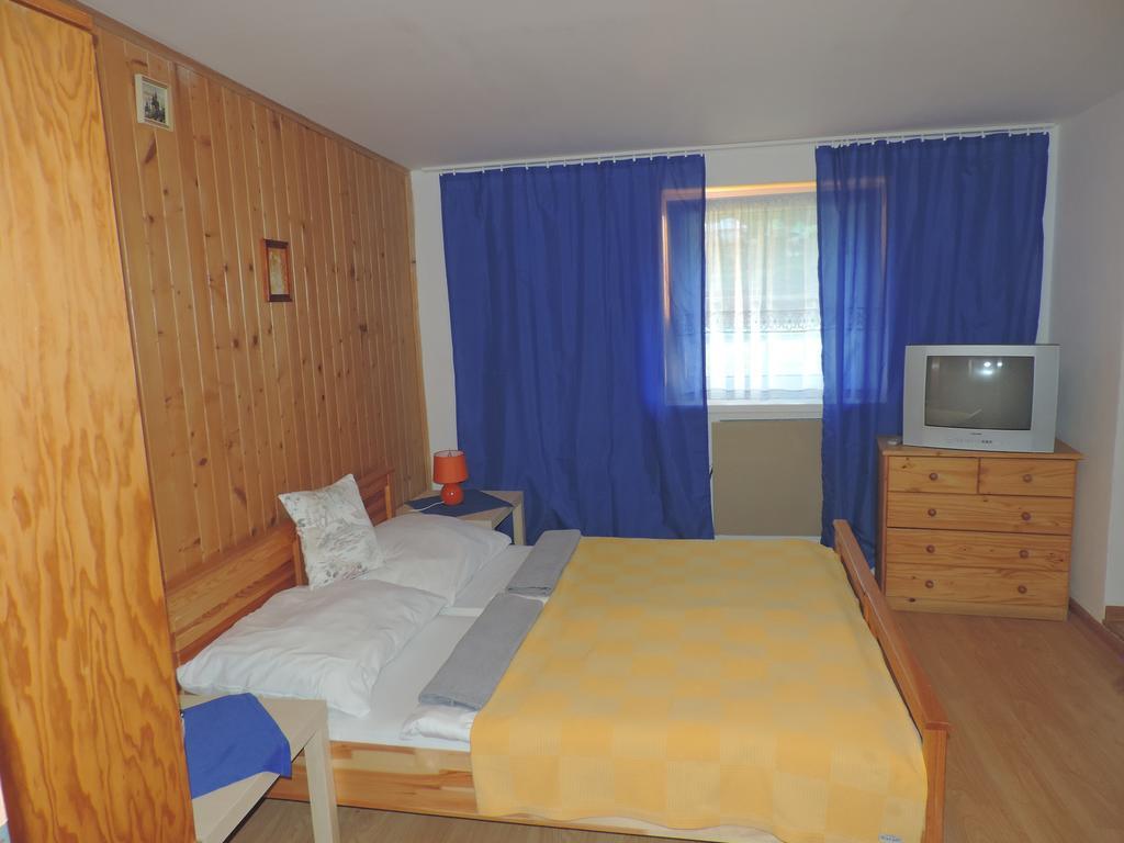 Western Penzion Ruzomberok Extérieur photo